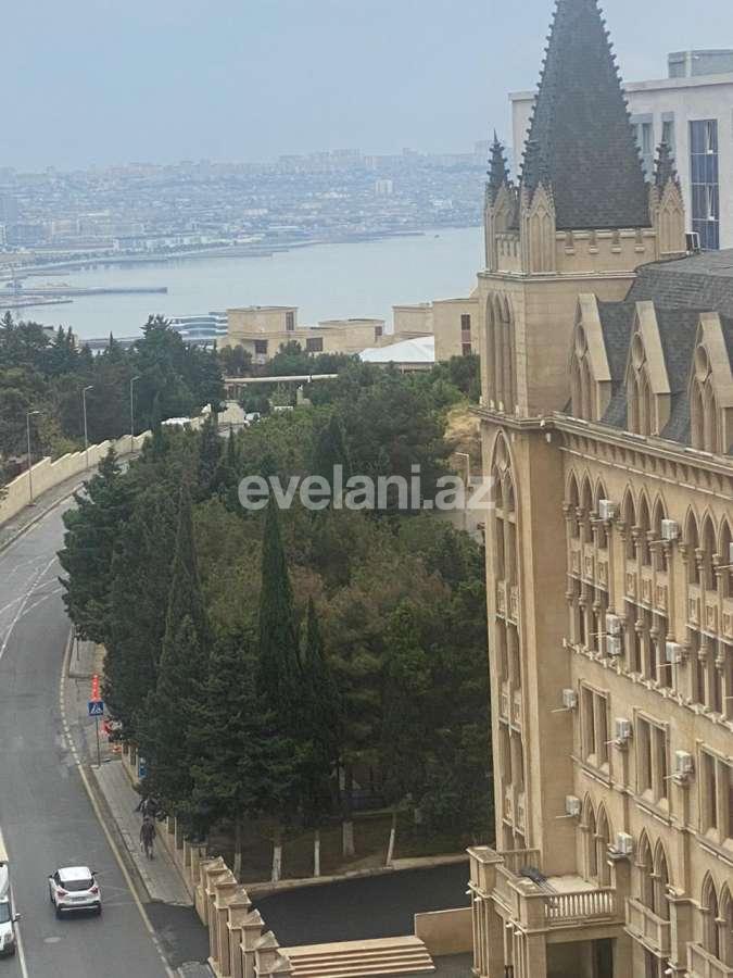 Rent, new building, 3 room, 92 m², Baku, Sabail r, Badamdar d, Icheri Sheher m.