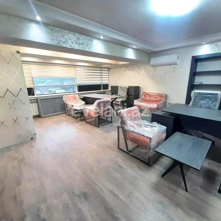 Сдаётся, офис, 12-комнаты, 550 m², Баку, Наримановский r, Нариман Нариманов m.