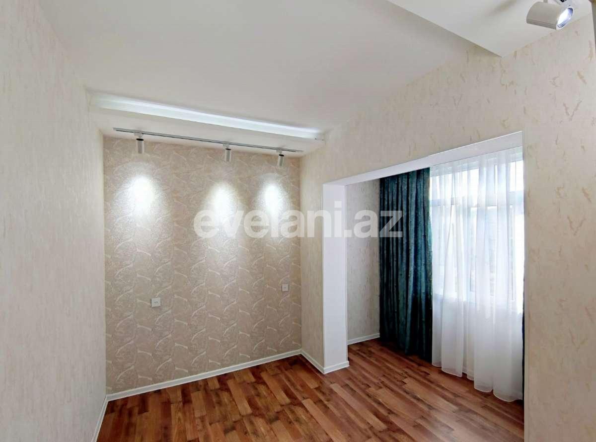 Satılır, köhnə tikili, 2 otaqlı, 40 m², Bakı, Nizami r, Xalqlar Dostluğu m.