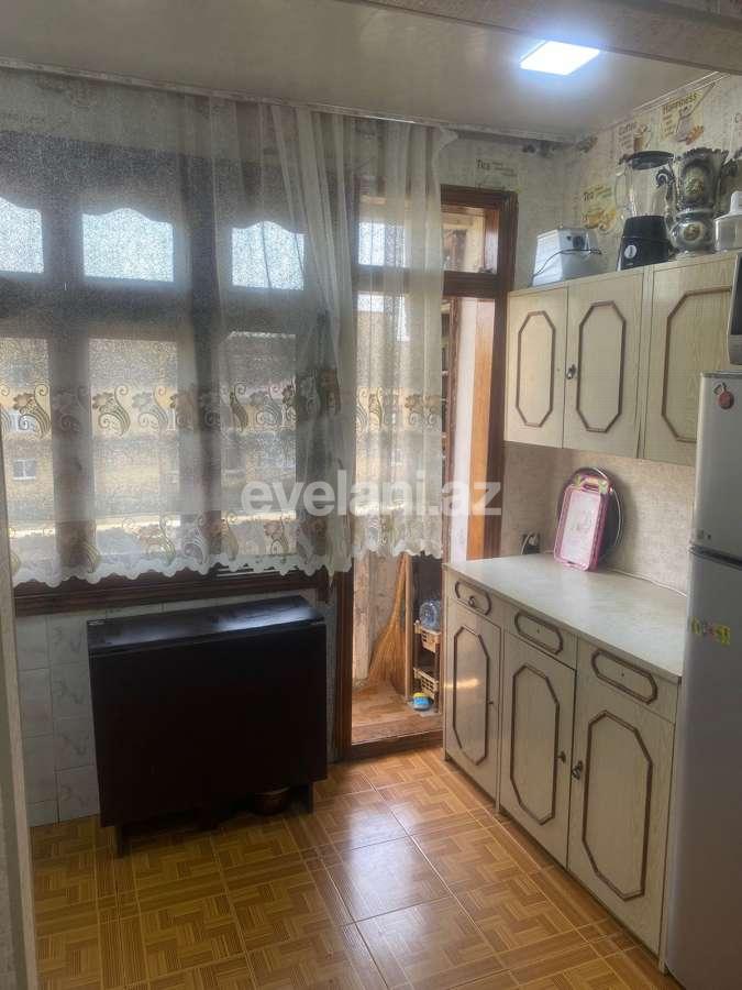 Satılır, köhnə tikili, 3 otaqlı, 60 m², Bakı, Sabunçu r, Bakıxanov q.