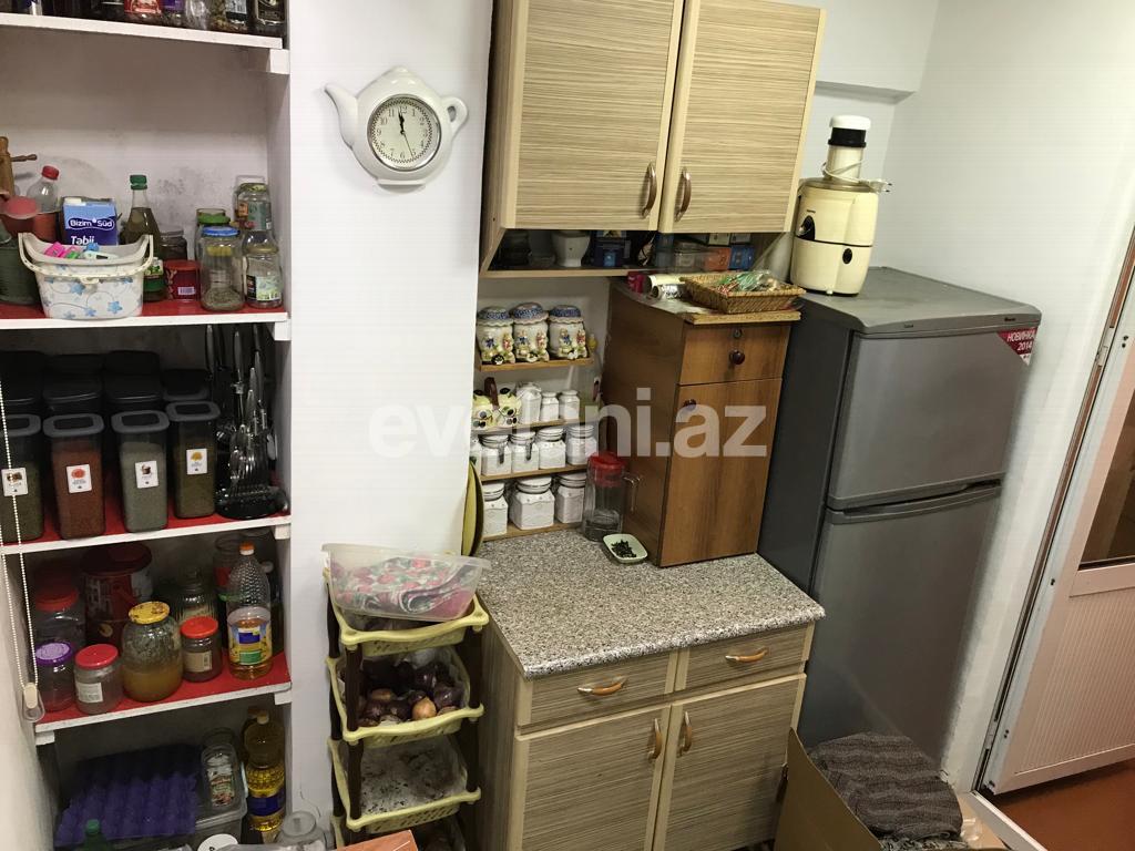 Satılır, köhnə tikili, 3 otaqlı, 50 m², Bakı, Sabunçu r, Bakıxanov q.