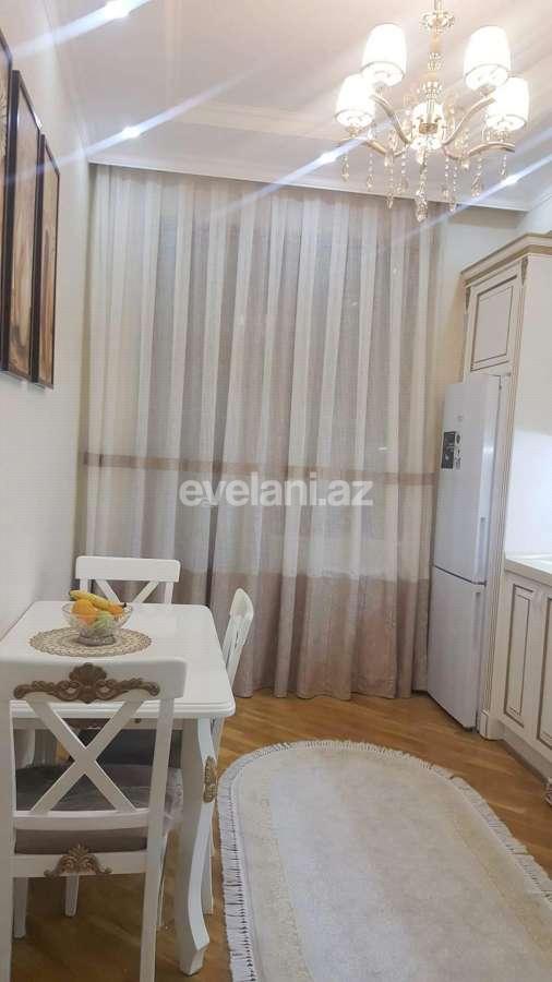 Satılır, yeni tikili, 3 otaqlı, 81 m², Bakı, Nizami r, Qara Qarayev m.