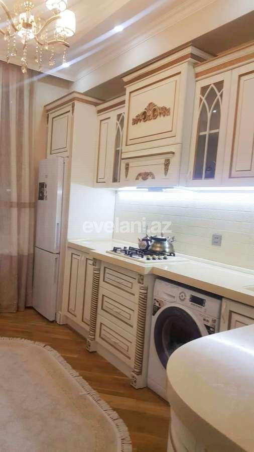 Satılır, yeni tikili, 3 otaqlı, 81 m², Bakı, Nizami r, Qara Qarayev m.