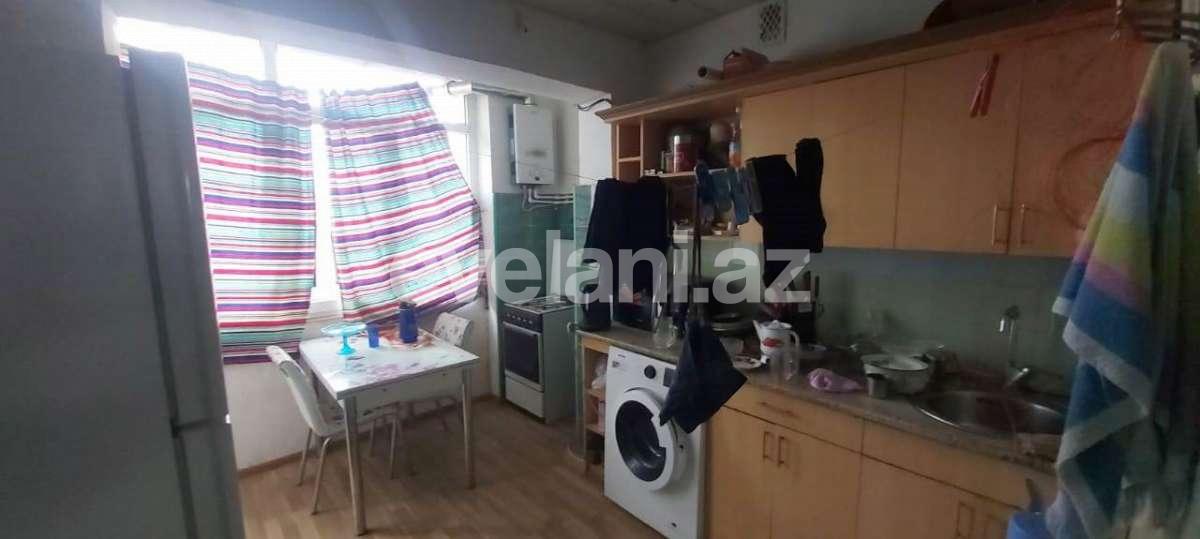 Satılır, köhnə tikili, 3 otaqlı, 85 m², Bakı, Binəqədi r, Azadlıq prospekti m.