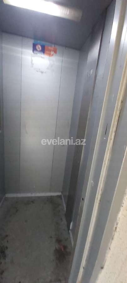 Satılır, köhnə tikili, 3 otaqlı, 85 m², Bakı, Binəqədi r, Azadlıq prospekti m.