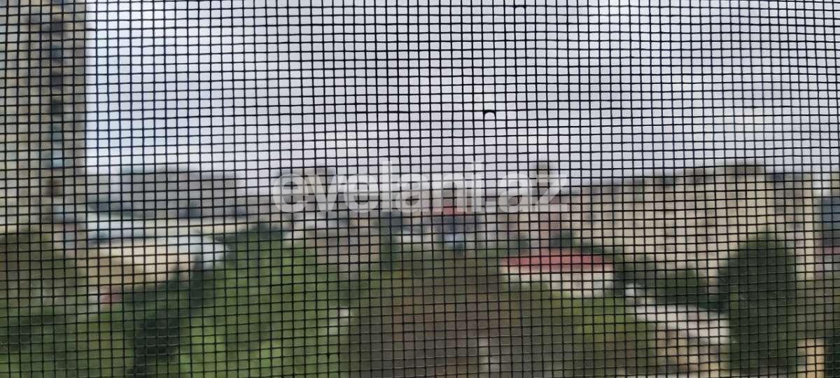 Satılır, köhnə tikili, 3 otaqlı, 85 m², Bakı, Binəqədi r, Azadlıq prospekti m.