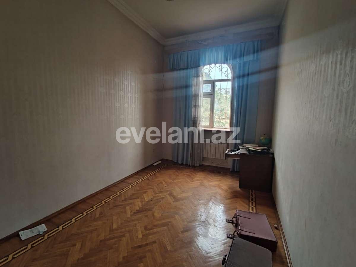 Satılır, həyət evi / bağ, 6 otaqlı, 450 m², Bakı, Səbail r, 20-ci sahə q.