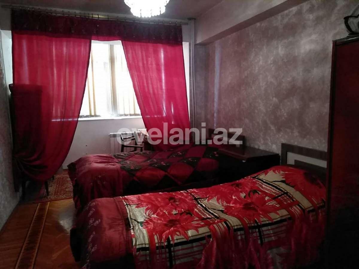 Продаётся, вторичка, 2-комнаты, 65 m², Баку, Ясамальский r, Элмляр Академиясы m.