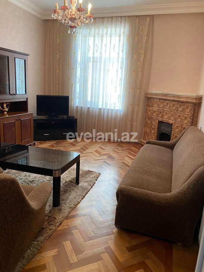 Kirayə verilir, köhnə tikili, 2 otaqlı, 60 m², Bakı, Səbail r, İçəri Şəhər m.