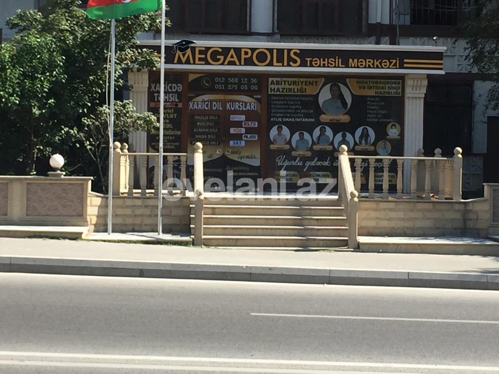 Kirayə verilir, ofis, 5 otaqlı, 200 m², Bakı, Binəqədi r, Memar Əcəmi m.