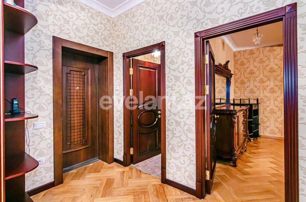 Kirayə verilir, yeni tikili, 3 otaqlı, 160 m², Bakı, Səbail r, Sahil m.