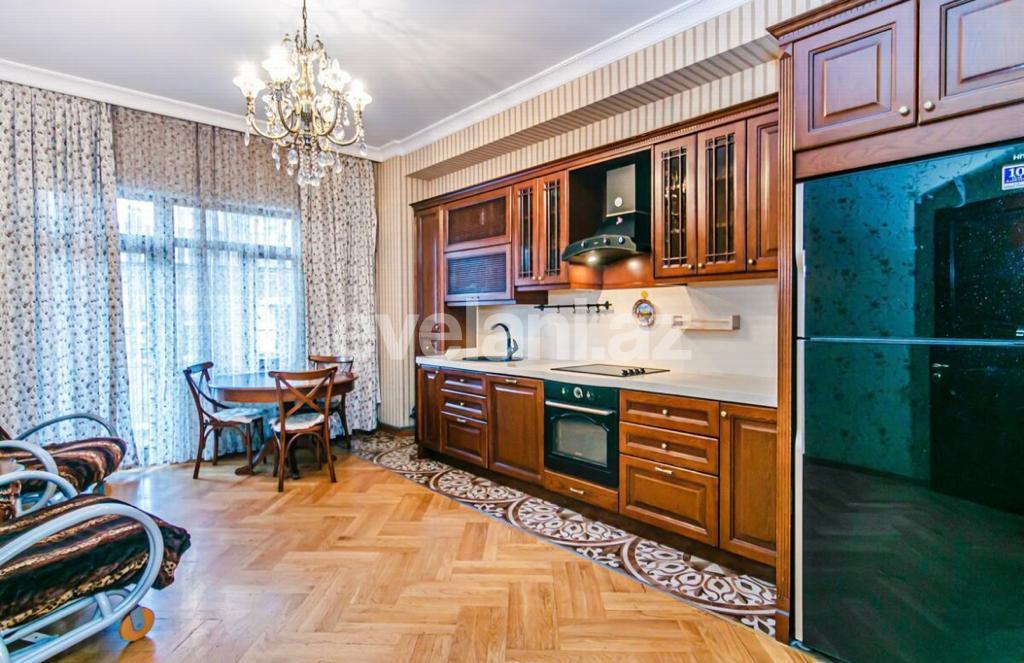 Kirayə verilir, yeni tikili, 3 otaqlı, 160 m², Bakı, Səbail r, Sahil m.