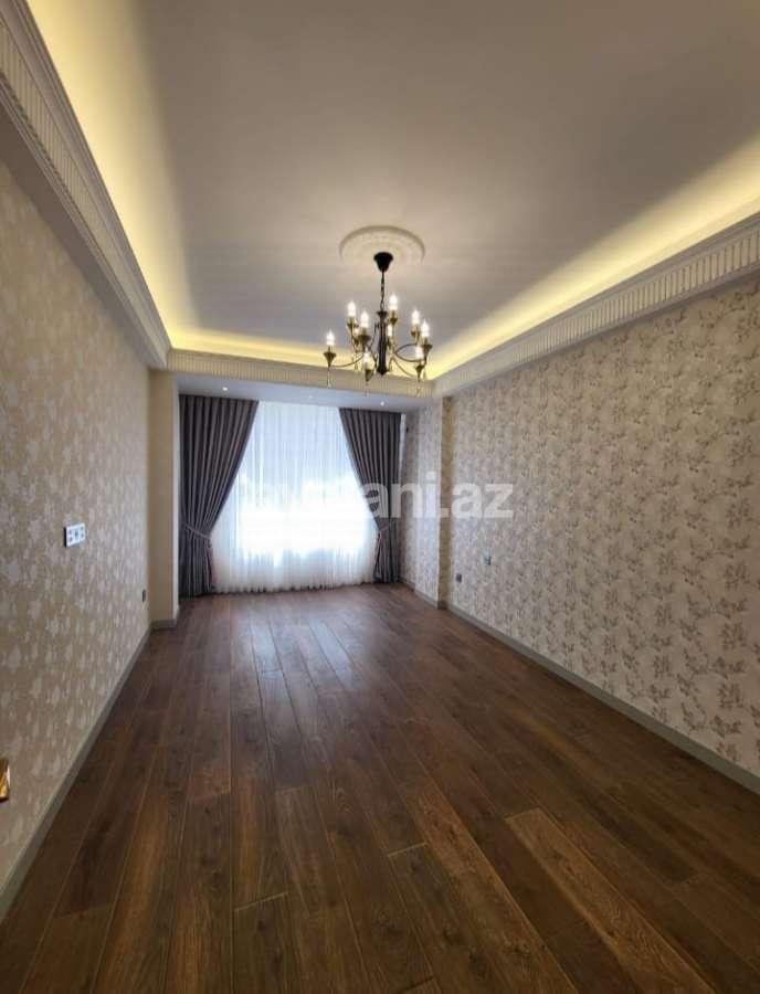 Satılır, yeni tikili, 3 otaqlı, 137 m², Bakı, Nizami r, Qara Qarayev m.