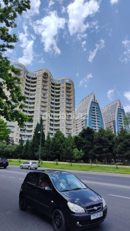 Kirayə verilir, yeni tikili, 3 otaqlı, 130 m², Bakı, Yasamal r, Elmlər Akademiyası m.