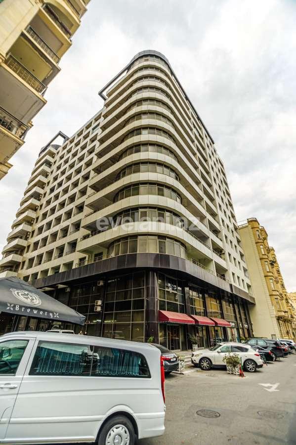 Rent, new building, 4 room, 181 m², Baku, Sabail r, Sahil m.
