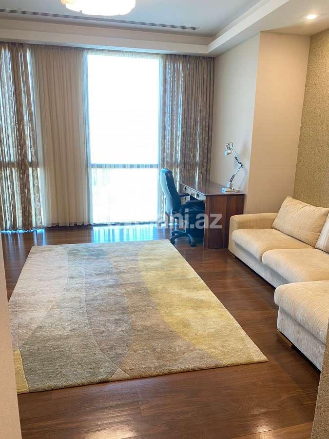 Сдаётся, новостройка, 5-комнаты, 241 m², Баку, Сабаильский r, Сахил m.