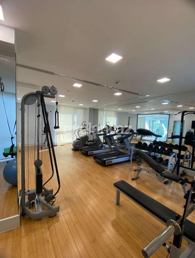 Сдаётся, новостройка, 5-комнаты, 241 m², Баку, Сабаильский r, Сахил m.