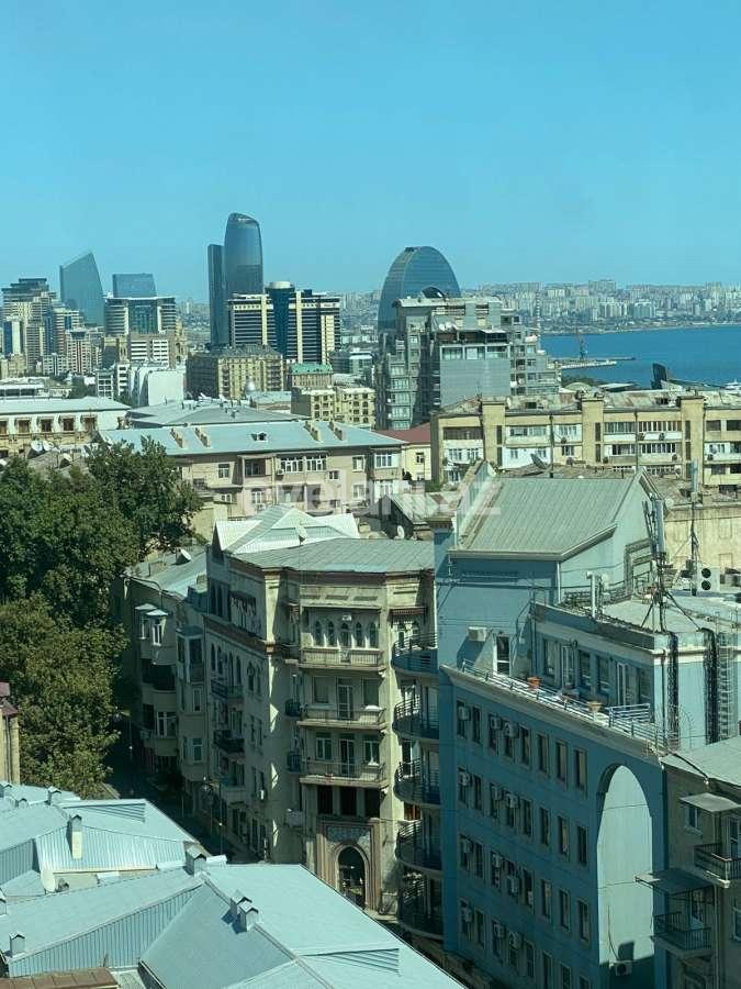 Сдаётся, новостройка, 5-комнаты, 241 m², Баку, Сабаильский r, Сахил m.