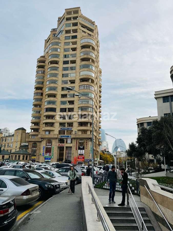 Rent, new building, 3 room, 130 m², Baku, Nasimi r, 28 may m.