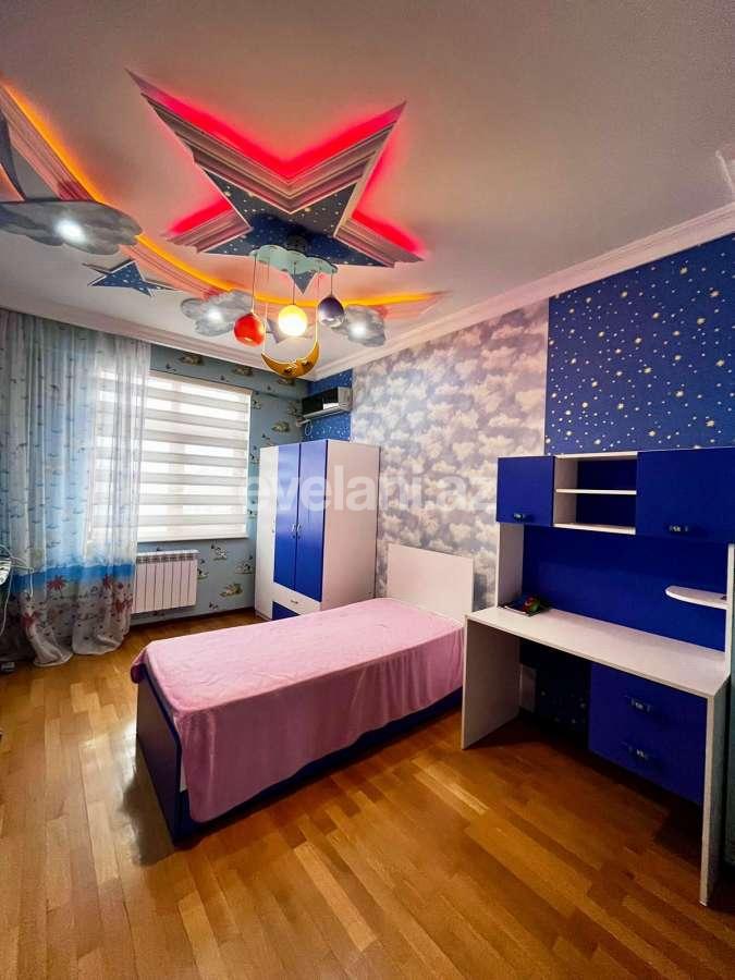 Rent, new building, 3 room, 130 m², Baku, Nasimi r, 28 may m.