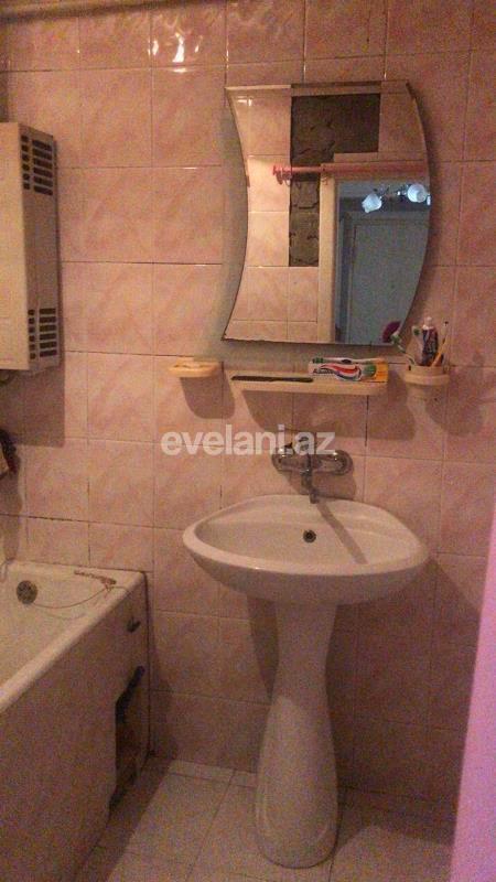 Satılır, köhnə tikili, 3 otaqlı, 80 m², Bakı, Nəsimi r, 28 may m.