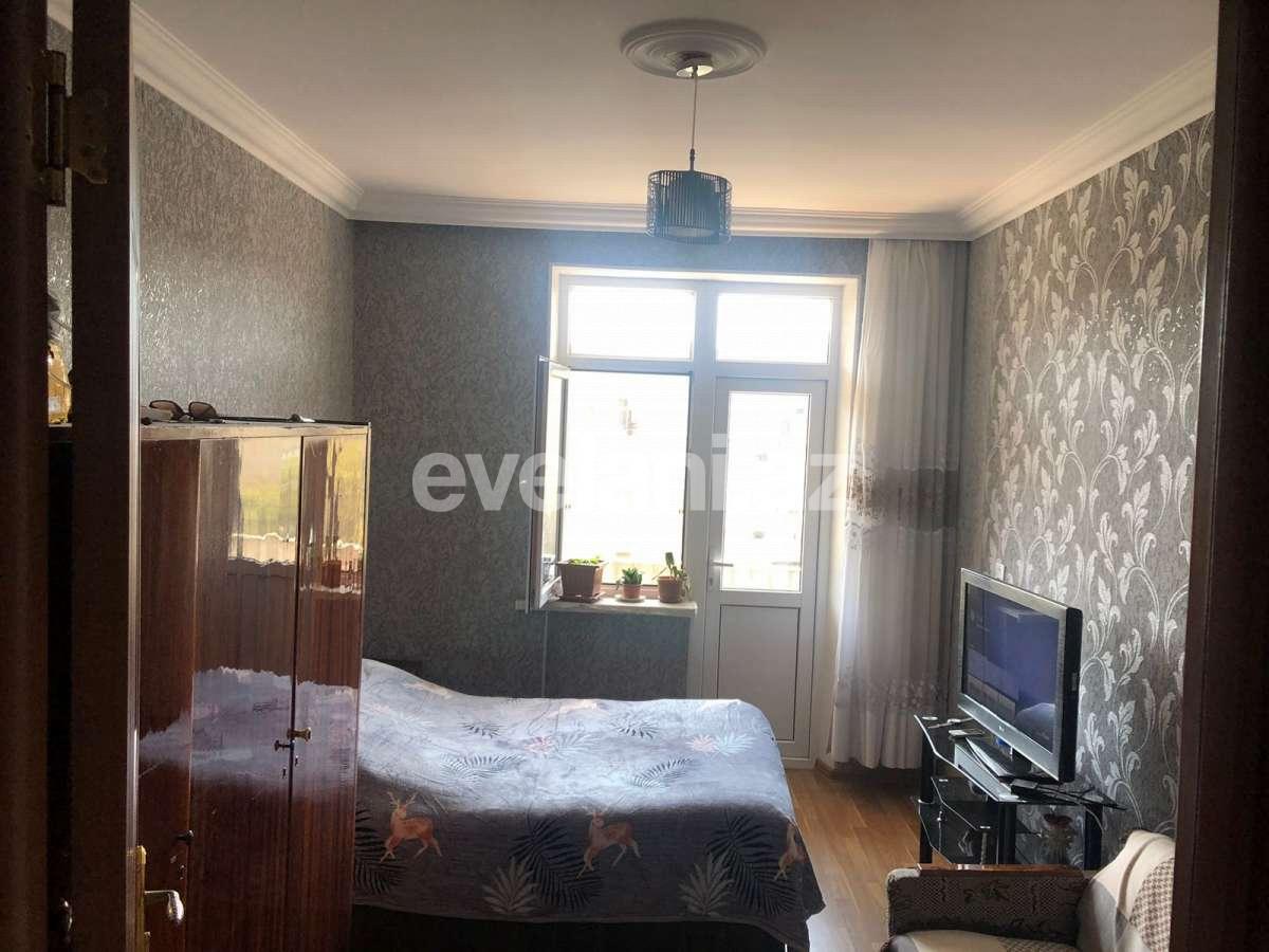 Satılır, köhnə tikili, 4 otaqlı, 125 m², Bakı, Sabunçu r, Bakıxanov q.