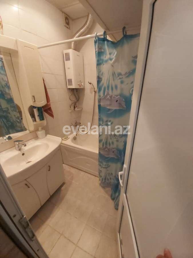 Satılır, köhnə tikili, 2 otaqlı, 47 m², Bakı, Binəqədi r, Memar Əcəmi m.