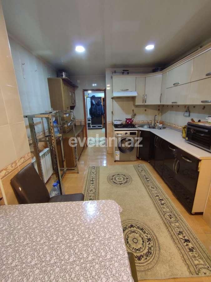 Satılır, köhnə tikili, 4 otaqlı, 125 m², Bakı, Sabunçu r, Bakıxanov q.