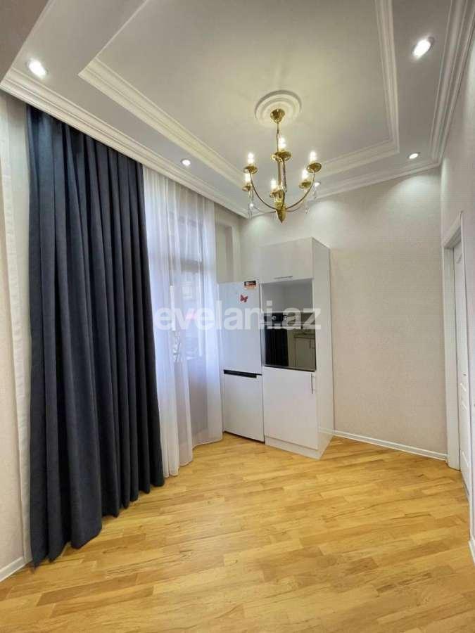 Satılır, yeni tikili, 2 otaqlı, 70 m², Bakı, Yasamal r, İnşaatçılar m.
