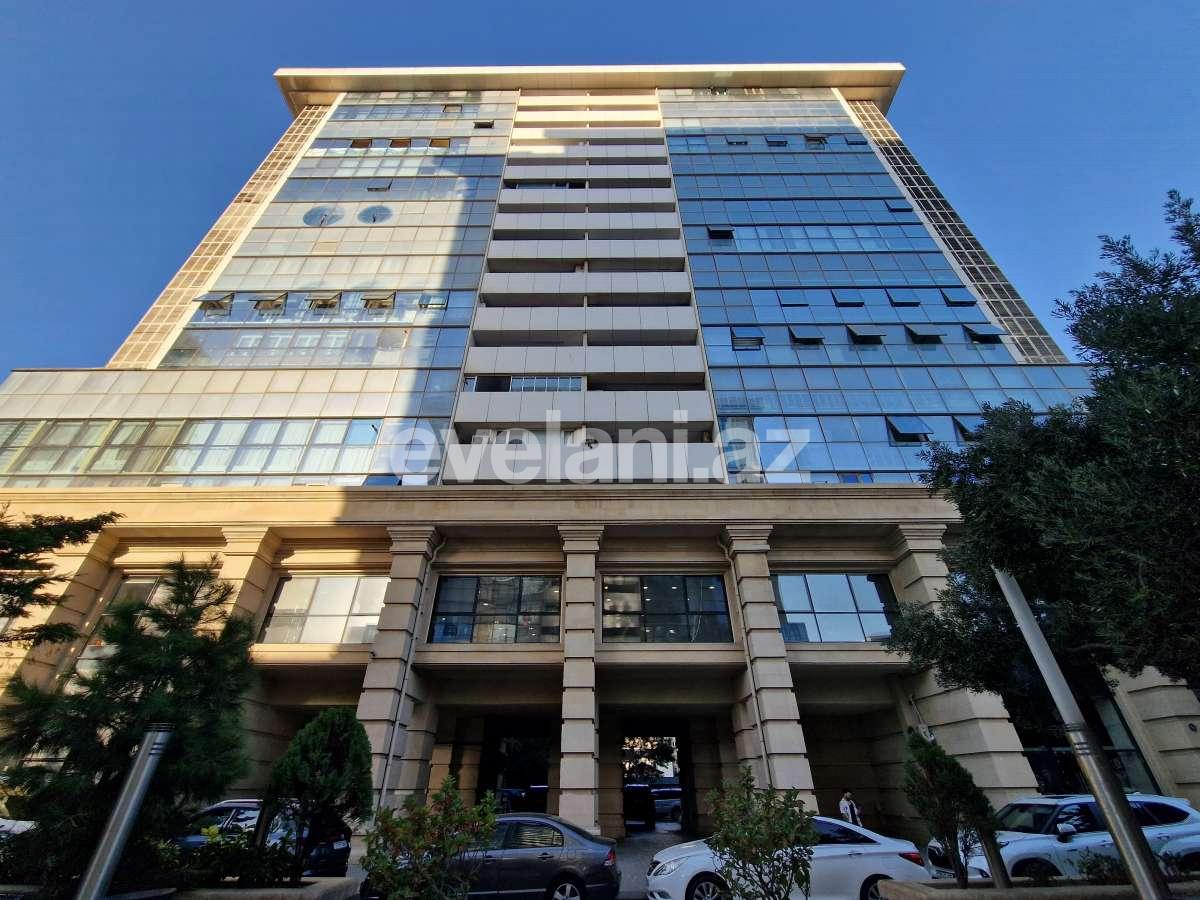 Сдаётся, офис, 6-комнаты, 160 m², Баку, Хатаинский r, Шах Исмаил Хатаи m.