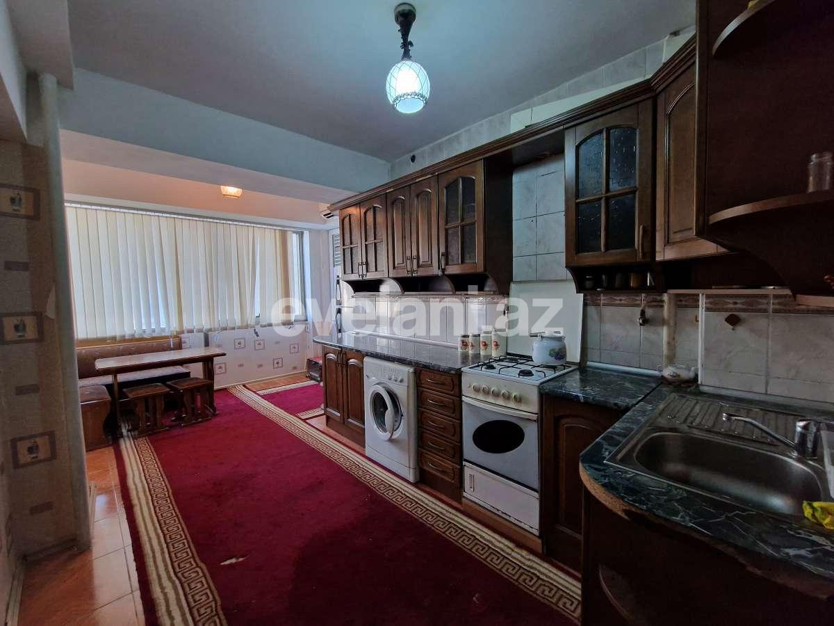 Сдаётся, офис, 6-комнаты, 160 m², Баку, Хатаинский r, Шах Исмаил Хатаи m.