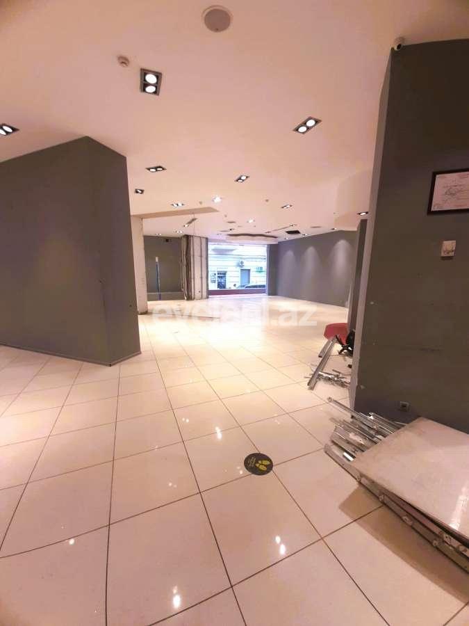 Kirayə verilir, obyekt, 780 m², Bakı, Nəsimi r, 28 may m.