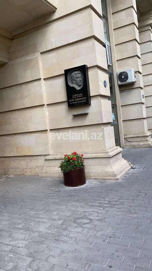 Rent, new building, 4 room, 121 m², Baku, Sabail r, Sahil m.