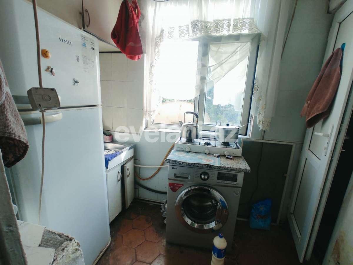 Kirayə verilir, köhnə tikili, 1 otaqlı, 35 m², Bakı, Nizami r, Qara Qarayev m.