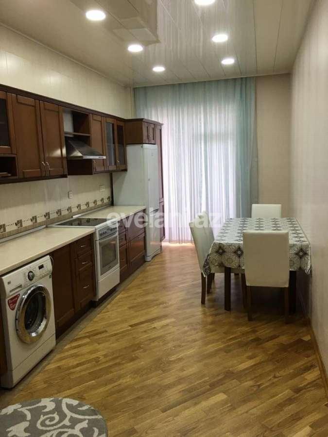 Rent, new building, 3 room, 140 m², Baku, Nasimi r.