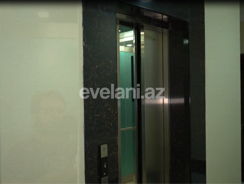 Satılır, yeni tikili, 4 otaqlı, 161 m², Bakı, Xətai r, Ağ şəhər q.