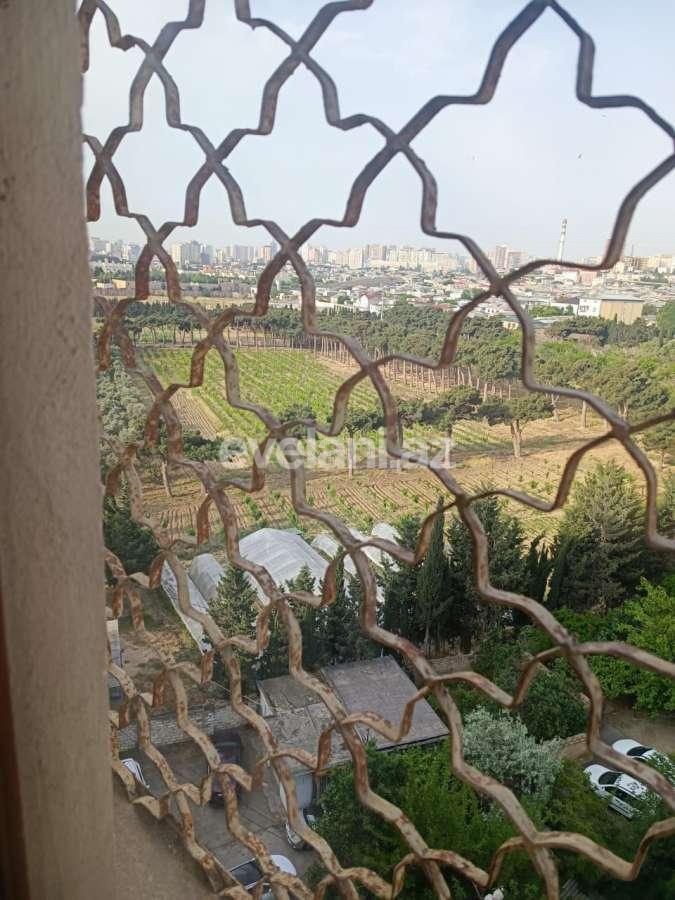 Sale, old building, 4 room, 145 m², Baku, Binagadi r, 8-th microdistrict d.