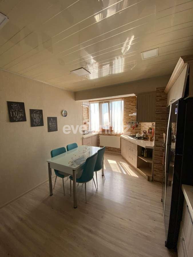 Satılır, yeni tikili, 4 otaqlı, 130 m², Bakı, Nizami r, Xalqlar Dostluğu m.