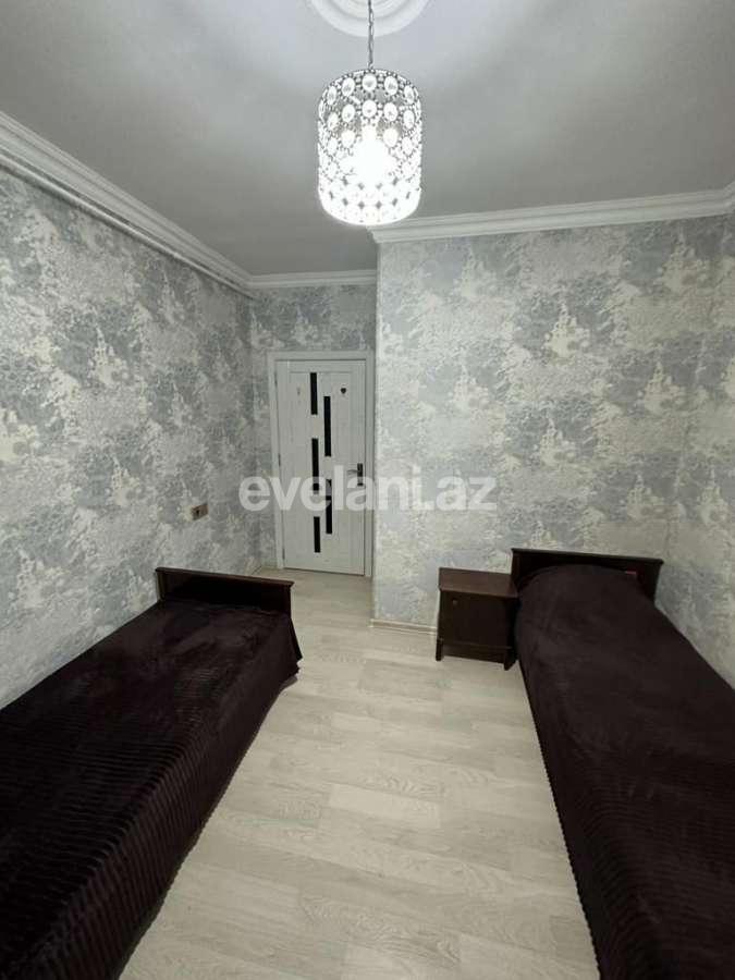 Продаётся, вторичка, 3-комнаты, 72 m², Баку, Ясамальский r, Элмляр Академиясы m.