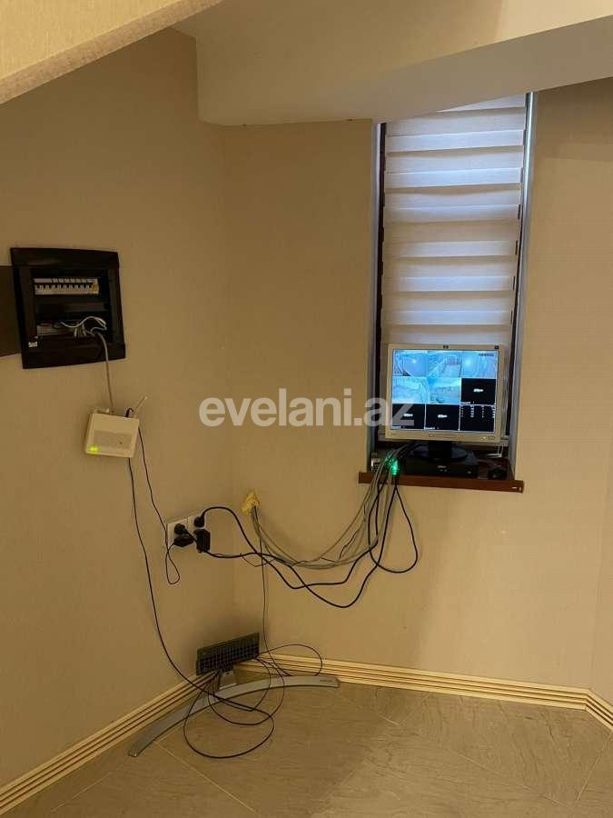 Satılır, villa, 4 otaqlı, 200 m², Bakı, Səbail r, Badamdar q.