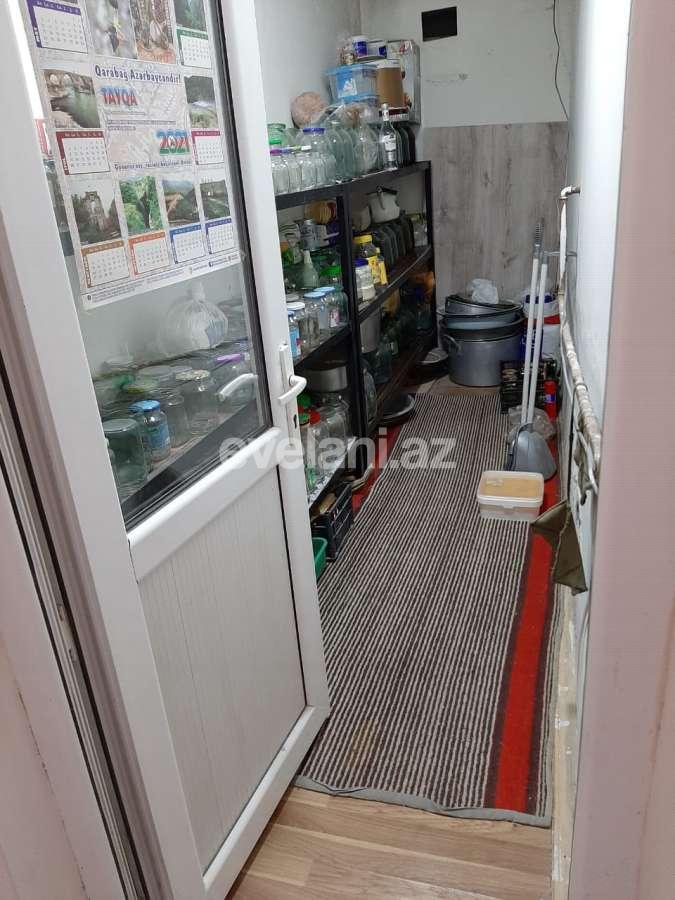 Satılır, həyət evi / bağ, 4 otaqlı, 200 m², Bakı, Binəqədi r, M. Rəsulzadə q, Azadlıq prospekti m.