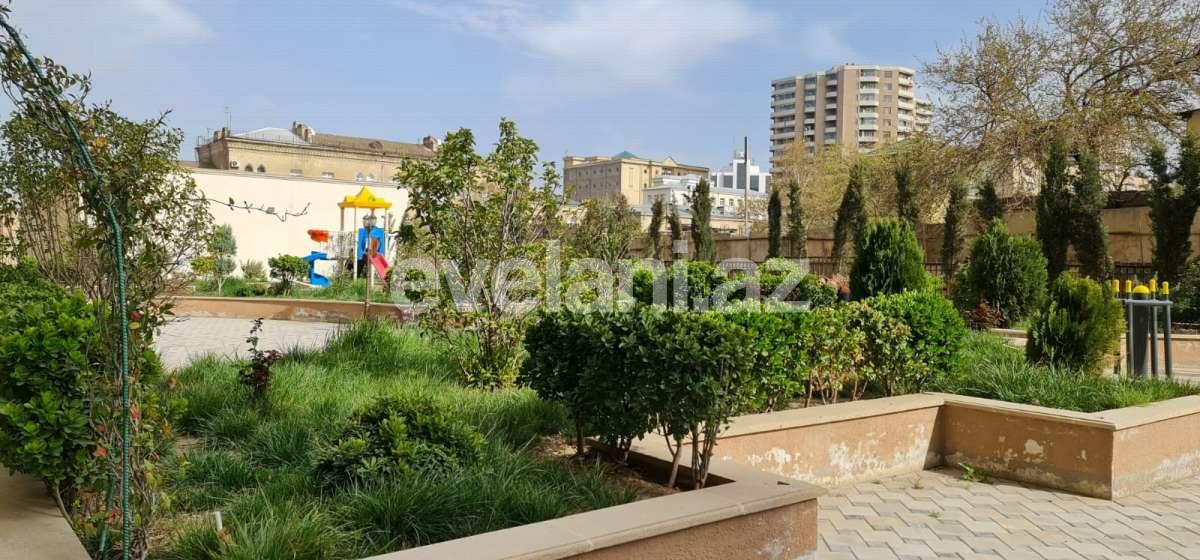 Satılır, yeni tikili, 3 otaqlı, 164 m², Bakı, Yasamal r, Elmlər Akademiyası m.
