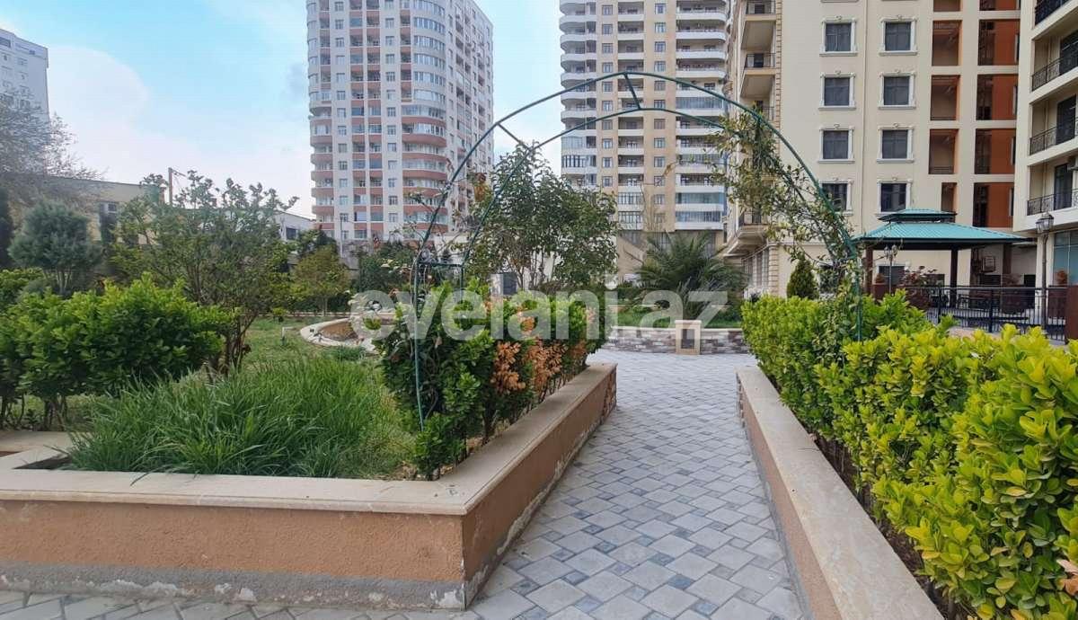 Satılır, yeni tikili, 3 otaqlı, 164 m², Bakı, Yasamal r, Elmlər Akademiyası m.