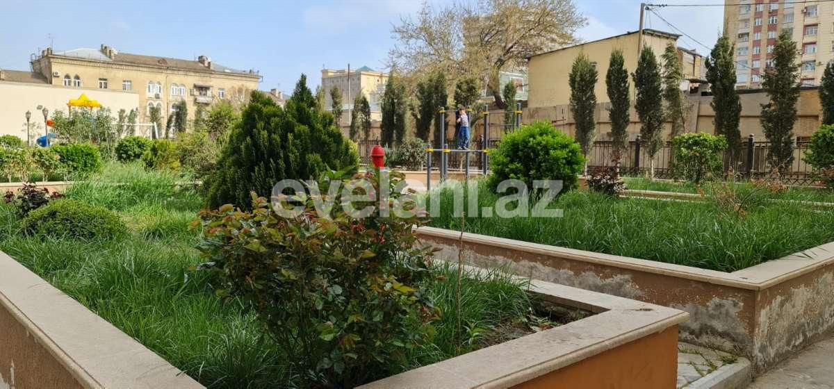 Satılır, yeni tikili, 3 otaqlı, 164 m², Bakı, Yasamal r, Elmlər Akademiyası m.