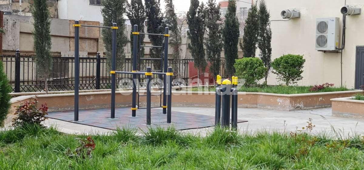 Satılır, yeni tikili, 3 otaqlı, 164 m², Bakı, Yasamal r, Elmlər Akademiyası m.