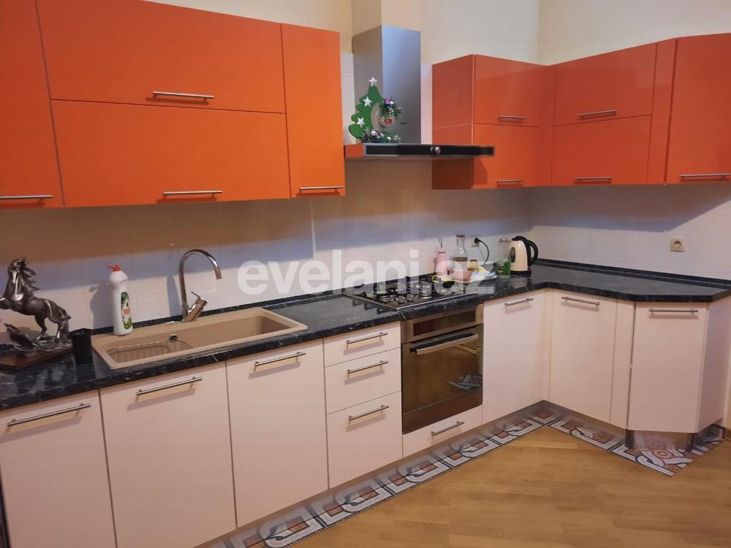 Satılır, villa, 7 otaqlı, 680 m², Bakı, Səbail r, Badamdar q.