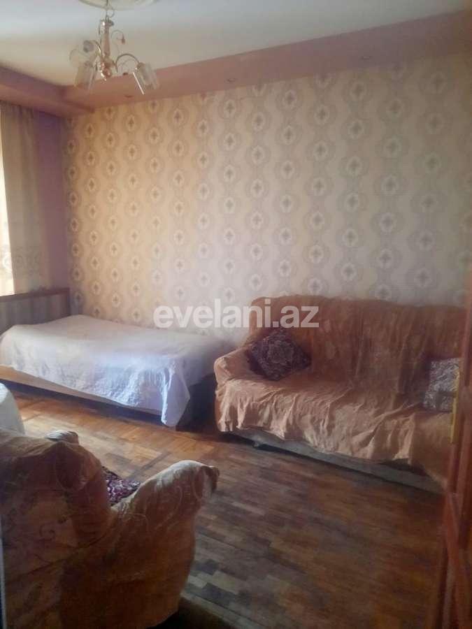 Satılır, köhnə tikili, 3 otaqlı, 80 m², Bakı, Xətai r, Əhmədli q, Həzi Aslanov m.