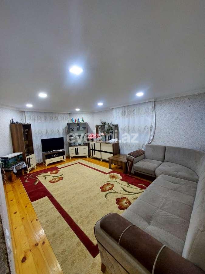 Satılır, həyət evi / bağ, 9 otaqlı, 330 m², Bakı, Suraxanı r, Hövsan q, Həzi Aslanov m.