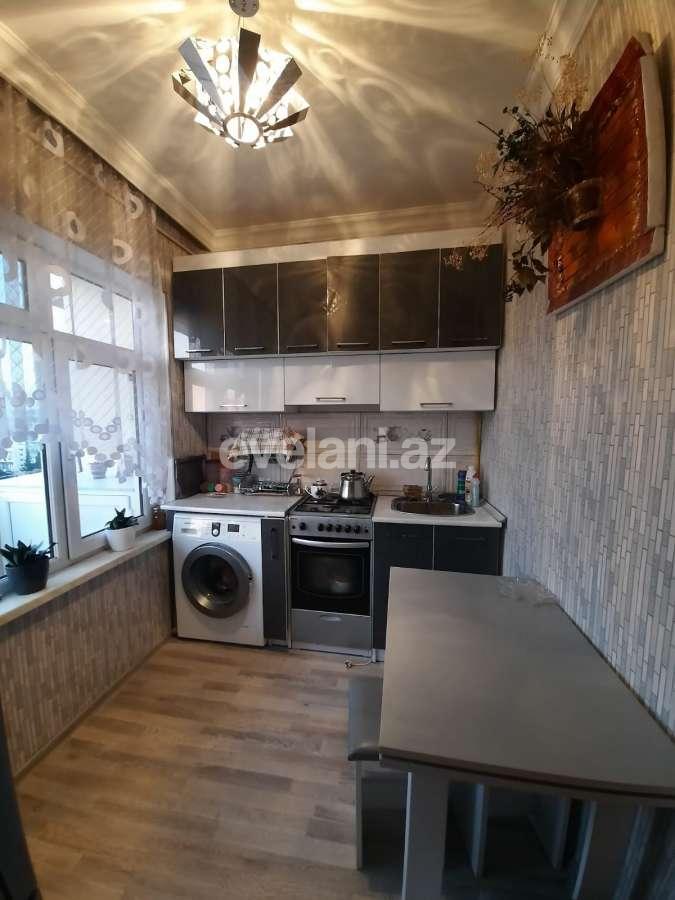Satılır, köhnə tikili, 3 otaqlı, 60 m², Bakı, Sabunçu r, Bakıxanov q.