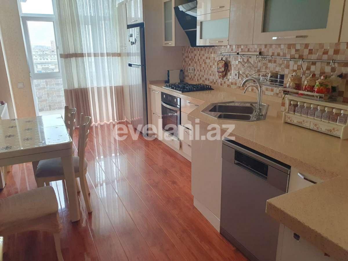 Сдаётся, новостройка, 3-комнаты, 150 m², Баку, Низаминский r, Халглар Достлугу m.